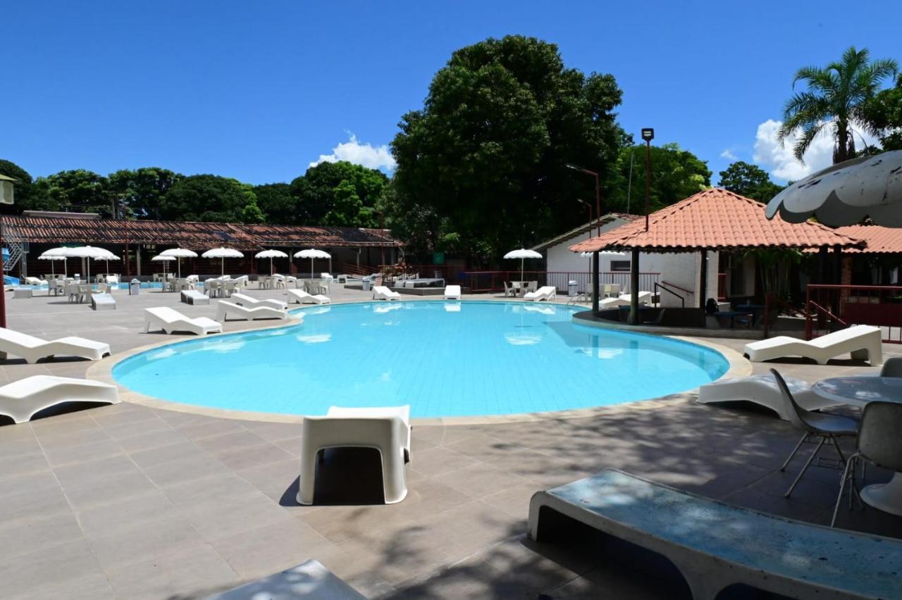 Hotel Sesi Aruanã Exterior foto