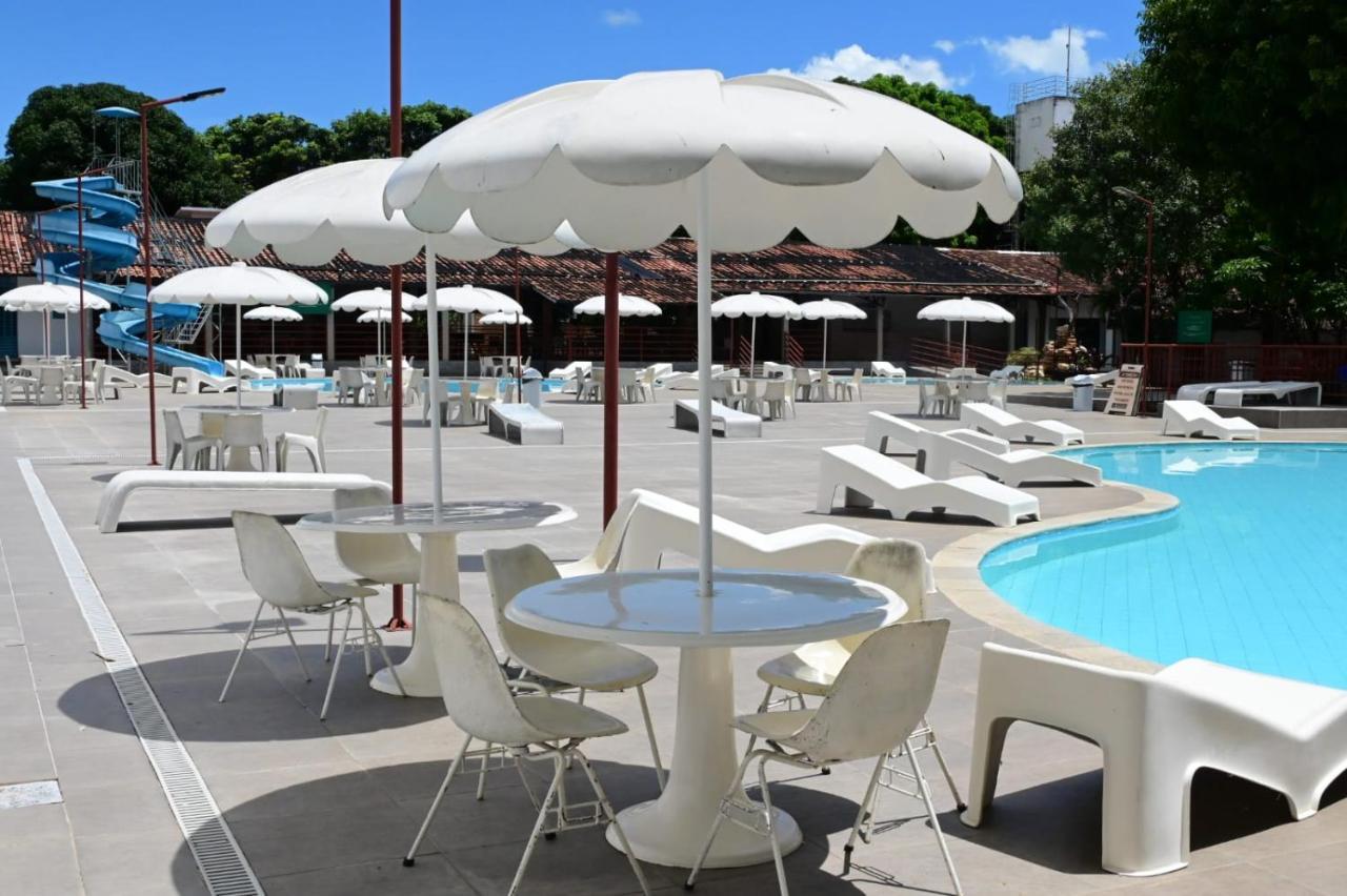 Hotel Sesi Aruanã Exterior foto
